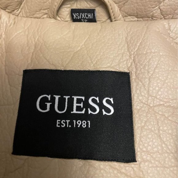 GUESS Winter Jacket - Picture 2 of 2